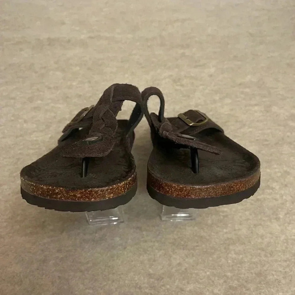 Muk Luks Brown Suede Braided Slip On Thong Sandals Women’s Size 7 - Picture 4 of 8